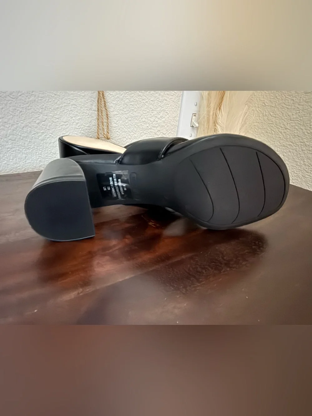 Nine West Black Leather Heel Thong Sandals